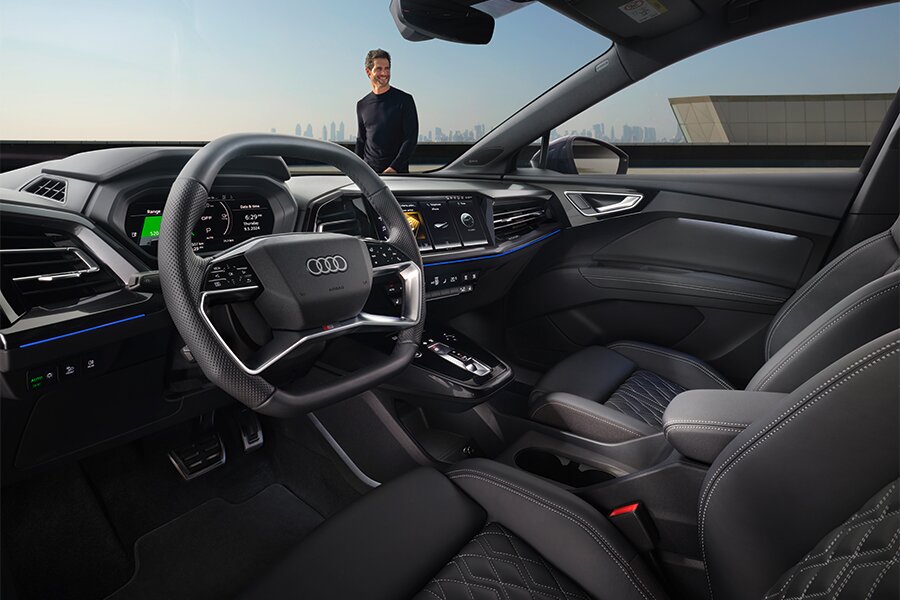 7095_Audi_HAM_VK_Q6_interior.jpg